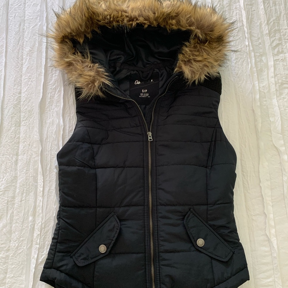 Women’s Aeropostal winter vest